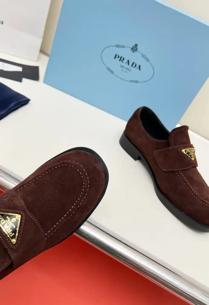 hype Prada Casual Shoes