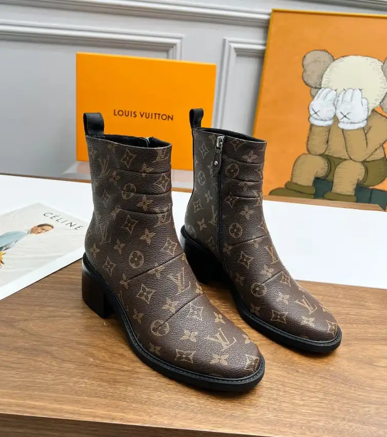 hype LV Boots