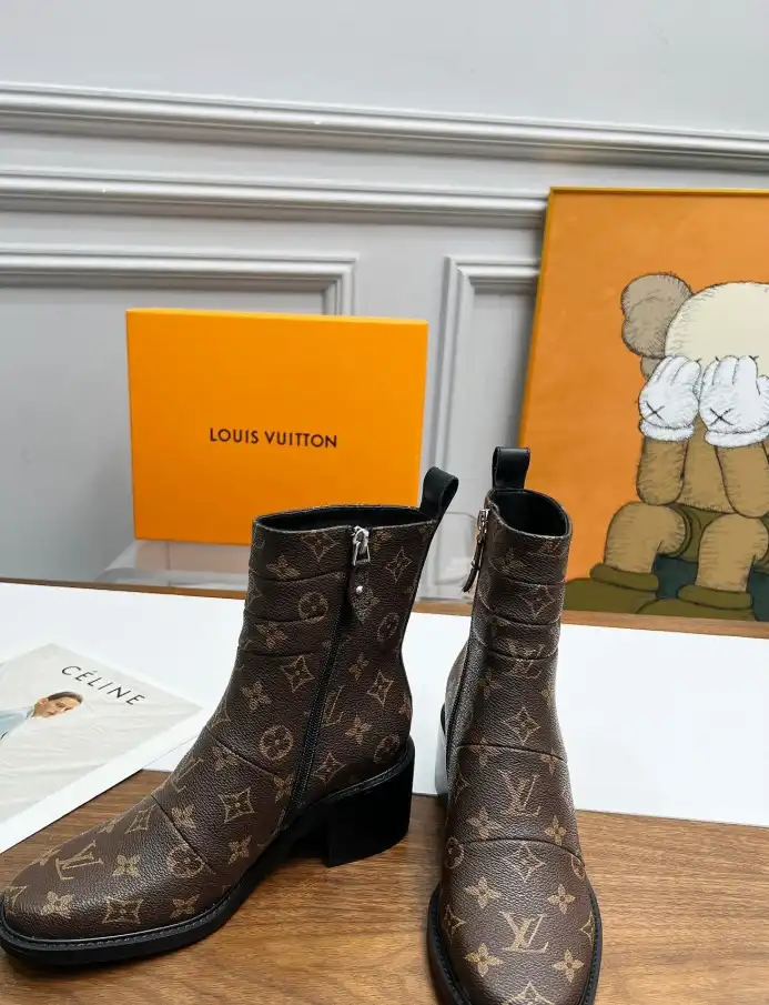 hype LV Boots