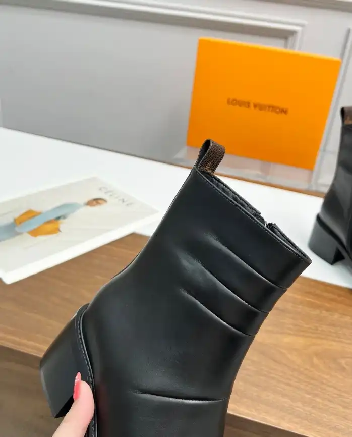 hype LV Boots