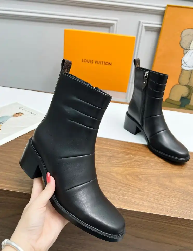 hype LV Boots