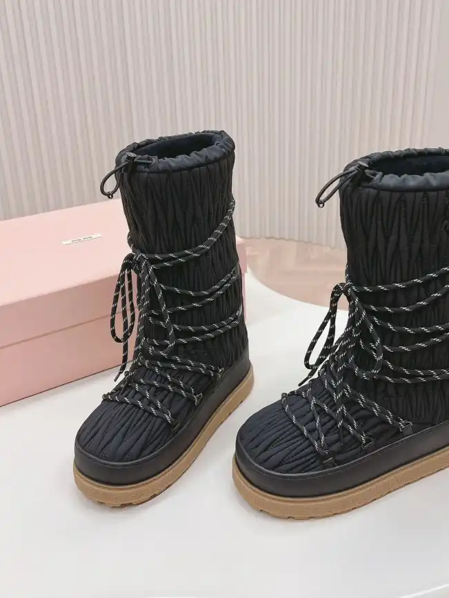 hype Miu Miu Boots