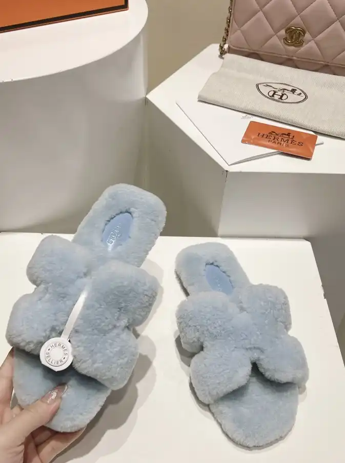 hype Hermes Slippers