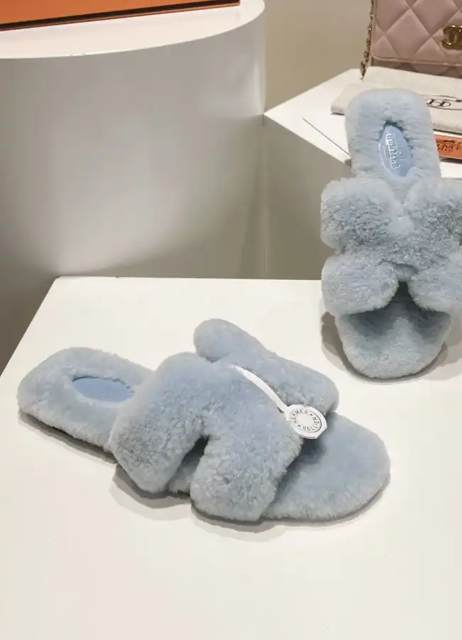 hype Hermes Slippers