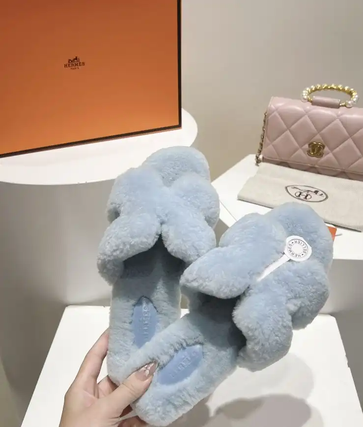 hype Hermes Slippers