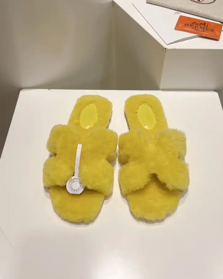 hype Hermes Slippers