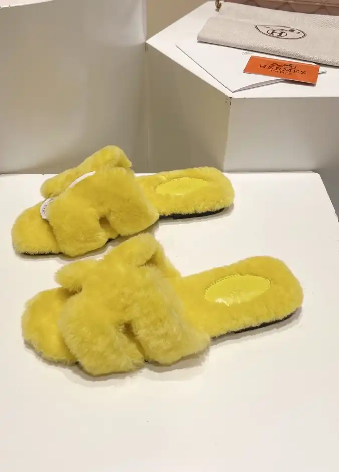 hype Hermes Slippers