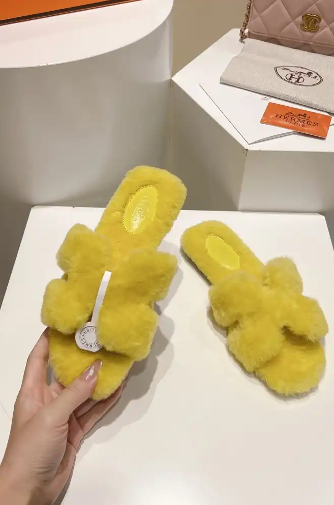 hype Hermes Slippers