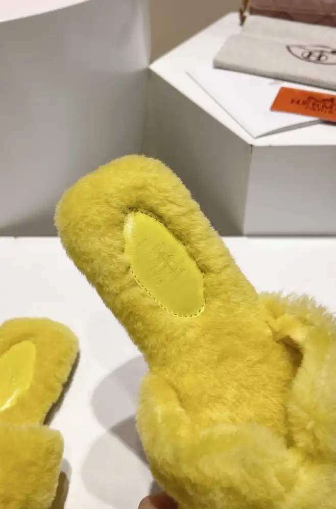 hype Hermes Slippers