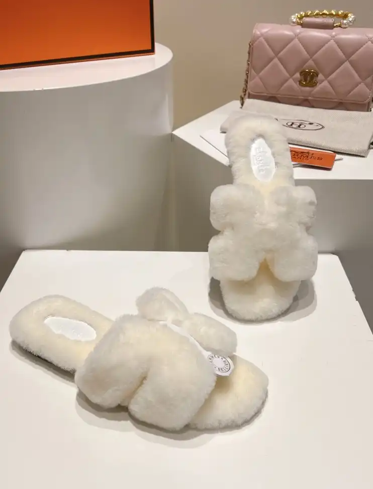 hype Hermes Slippers