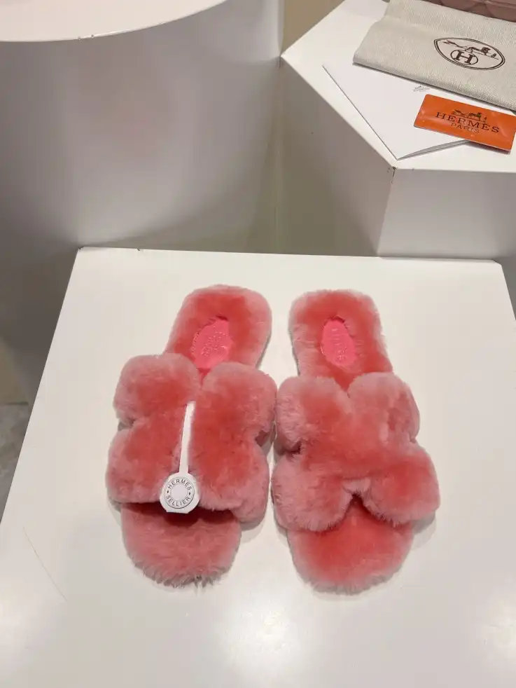 hype Hermes Slippers