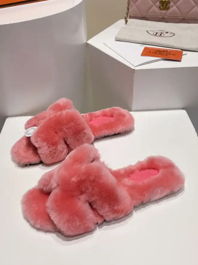 hype Hermes Slippers