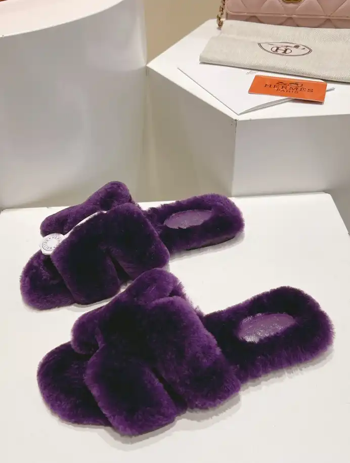 hype Hermes Slippers