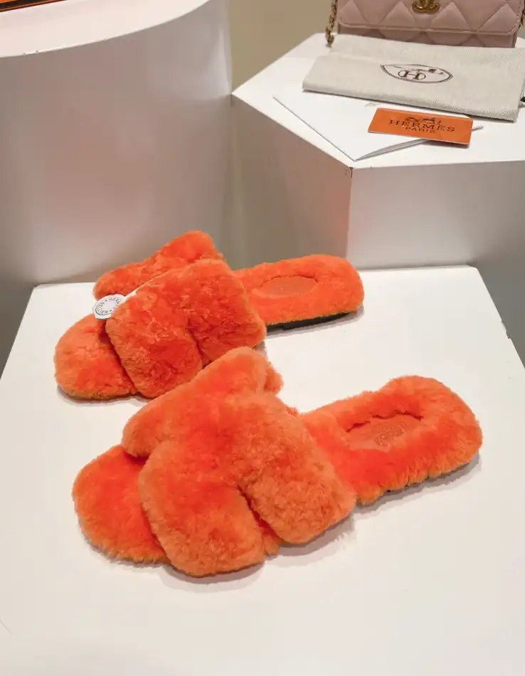 hype Hermes Slippers