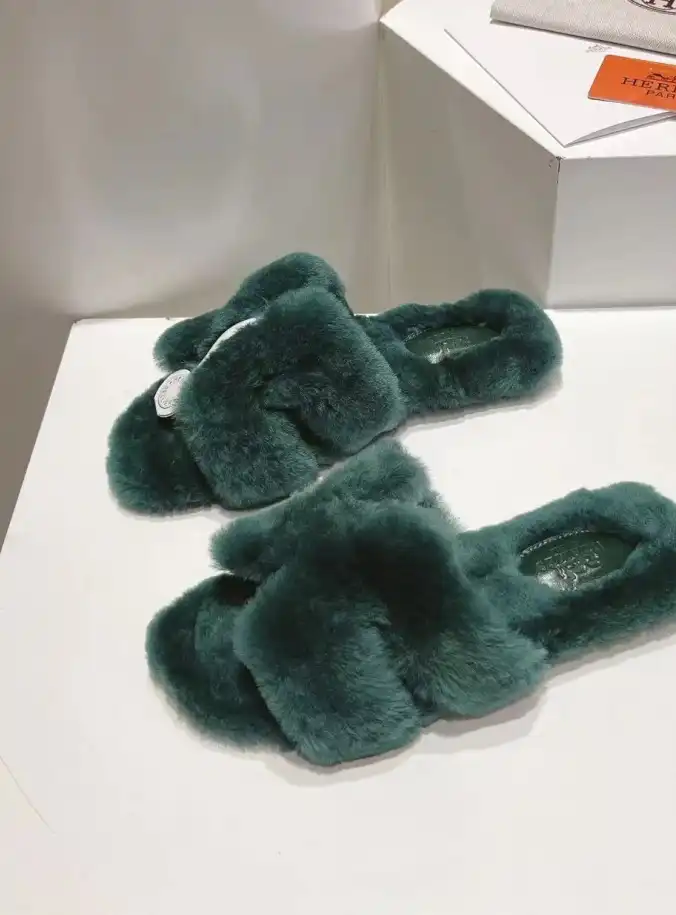 hype Hermes Slippers