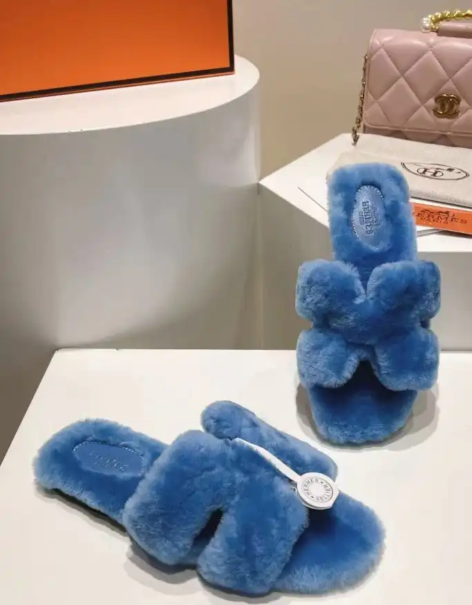 hype Hermes Slippers