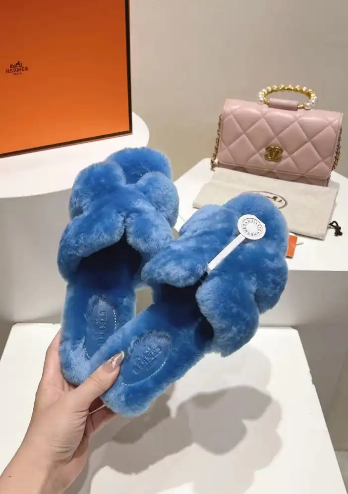 hype Hermes Slippers