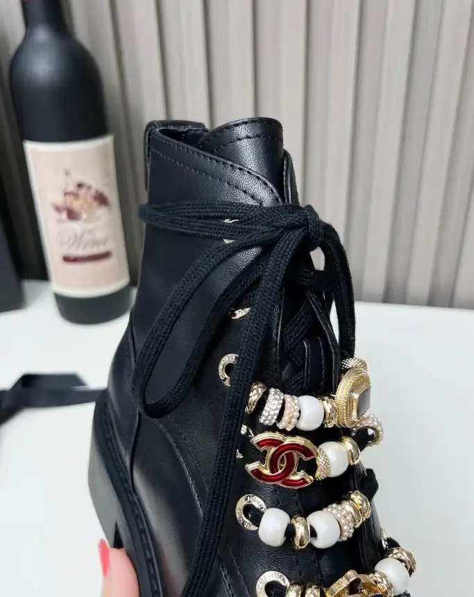 hype Chanel Boots