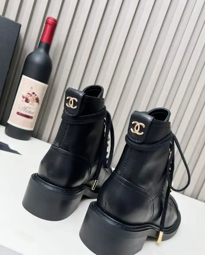 hype Chanel Boots