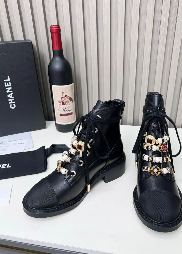 hype Chanel Boots