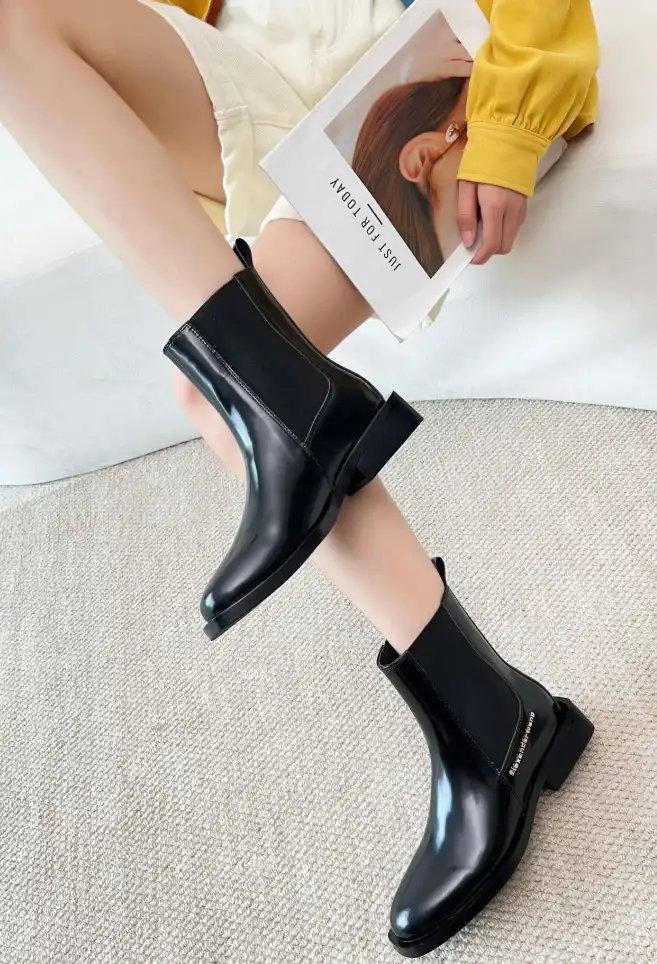 hype Alexander Wang Boots