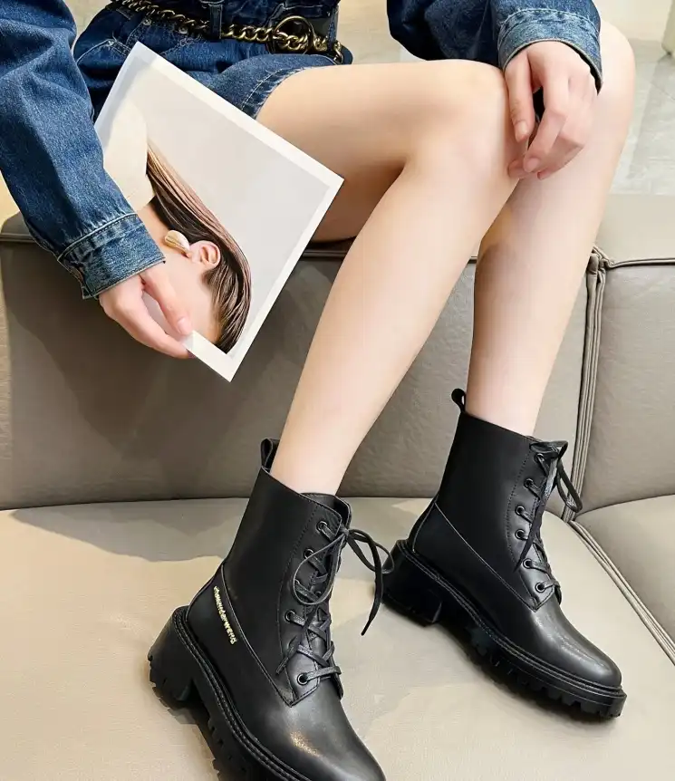 hype Alexander Wang Boots