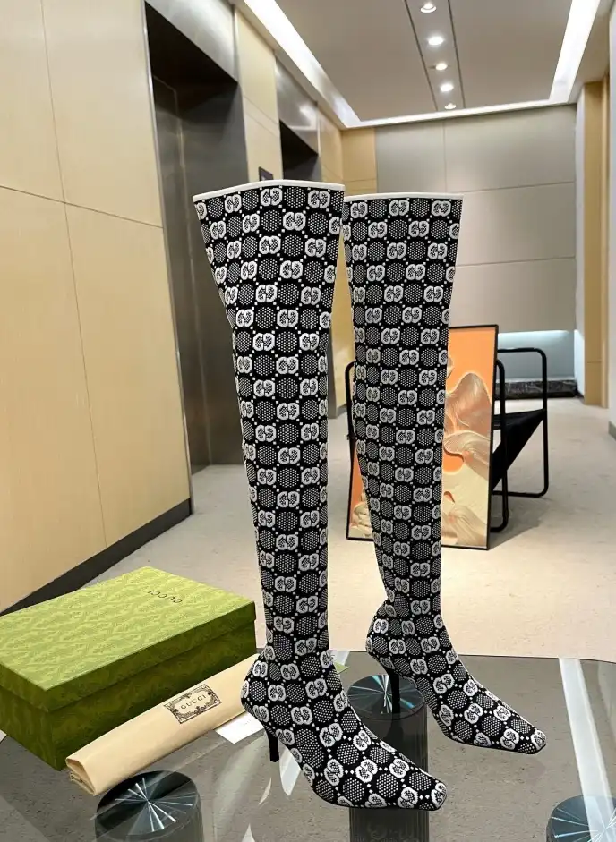 hype Gucci Boots