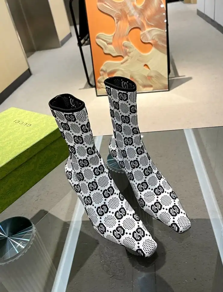 hype Gucci Boots