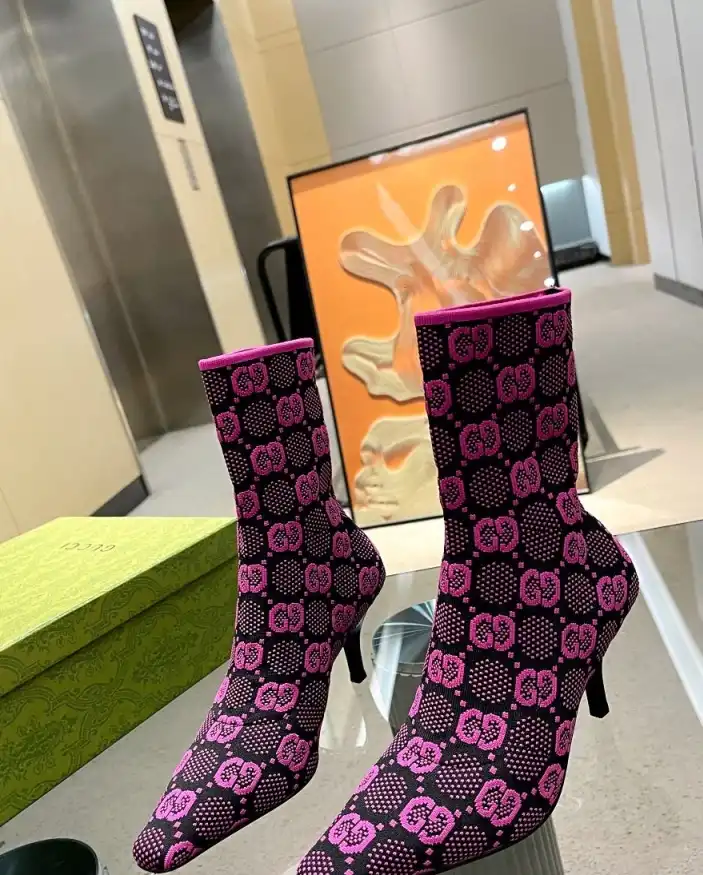 hype Gucci Boots