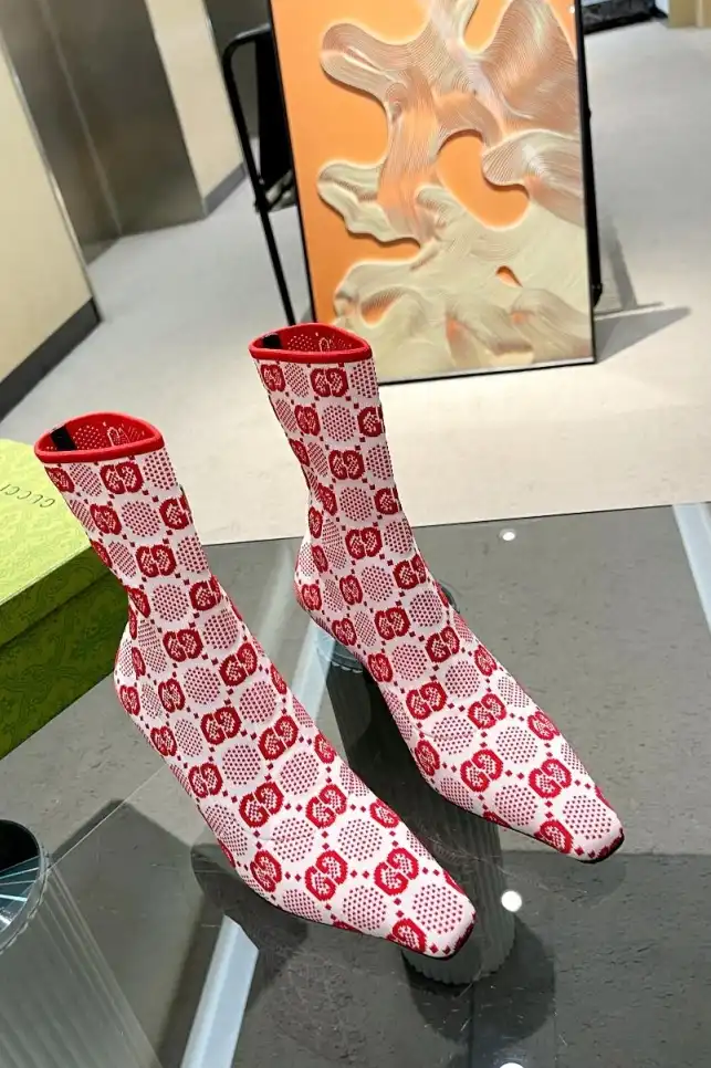 hype Gucci Boots