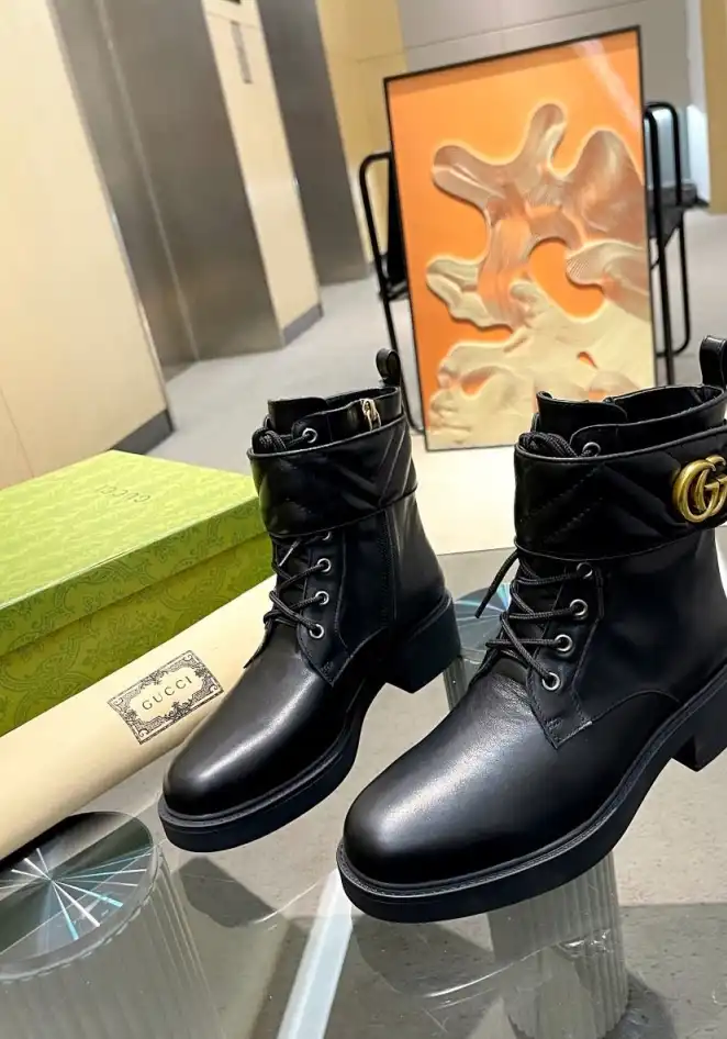 hype Gucci Boots