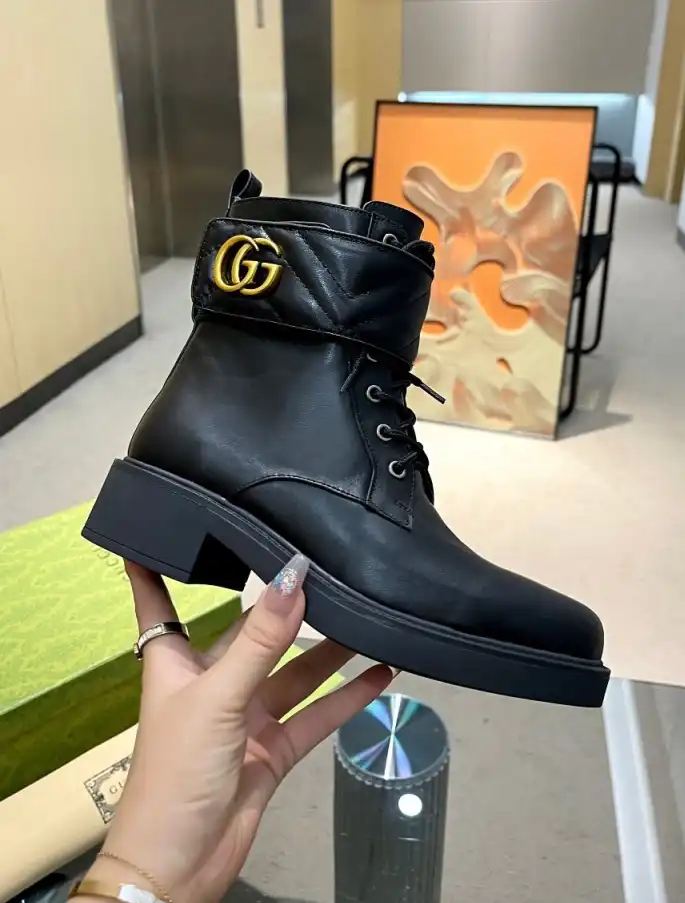 hype Gucci Boots