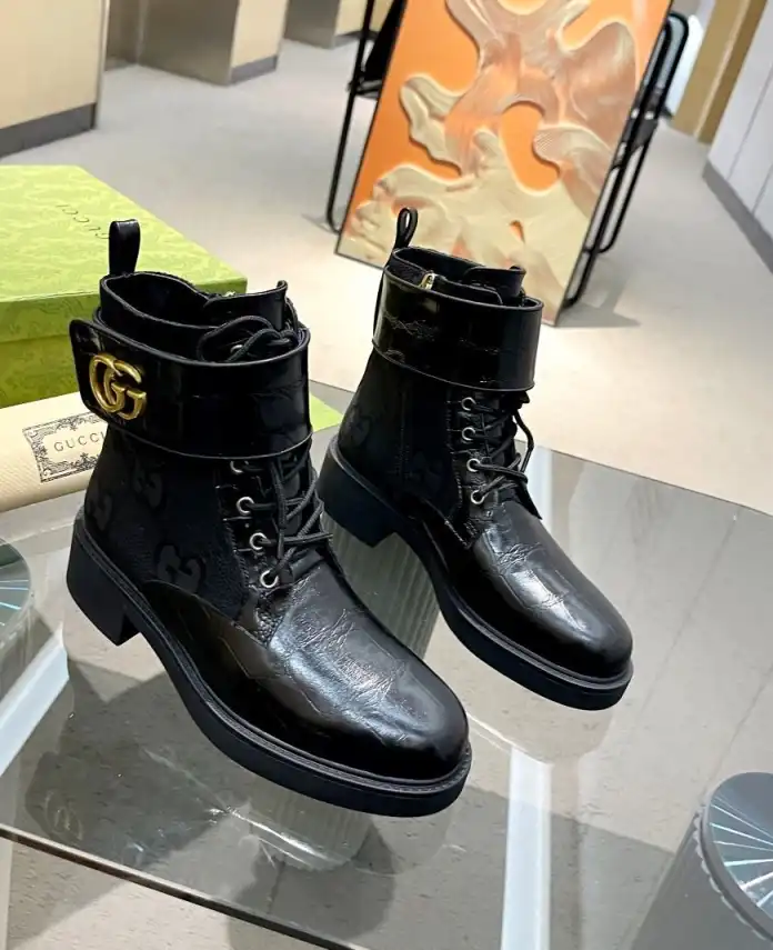 hype Gucci Boots