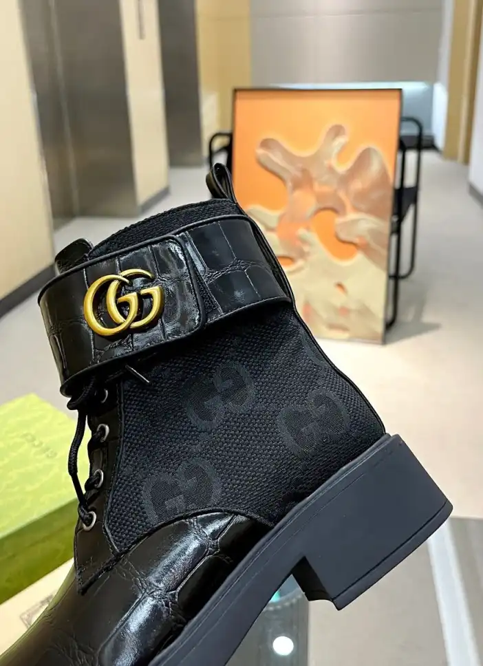 hype Gucci Boots