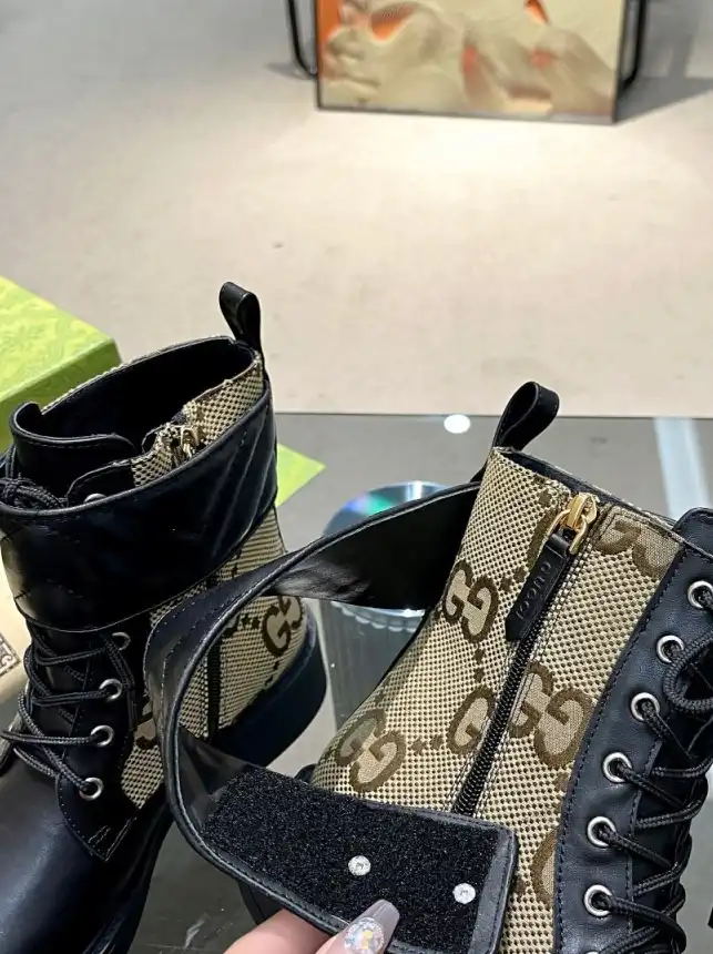 hype Gucci Boots