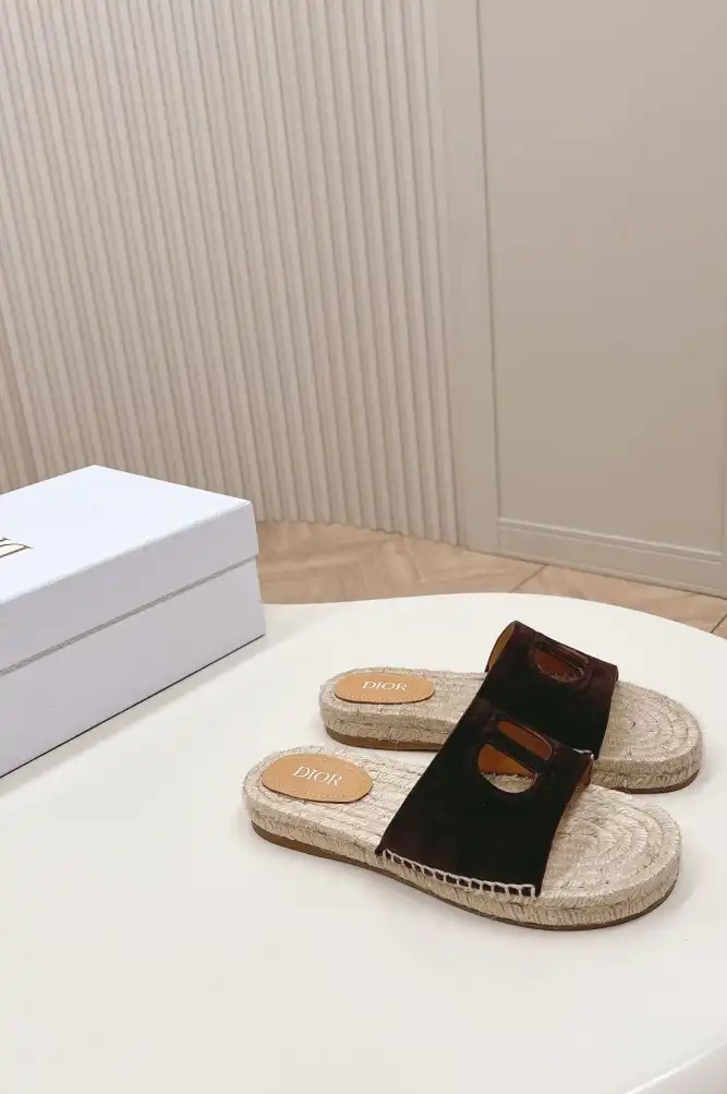 hype Christian Dior Slippers