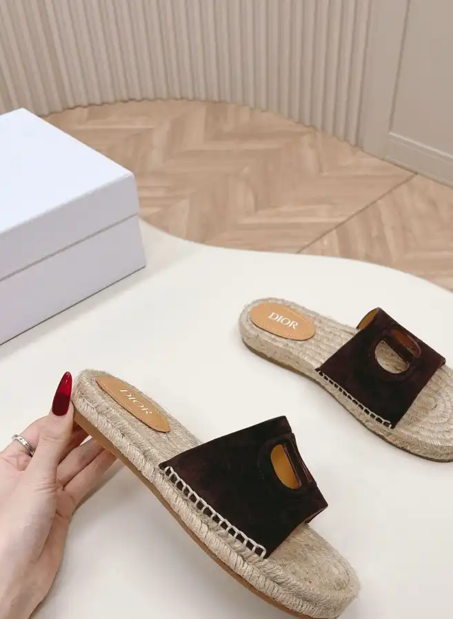 hype Christian Dior Slippers