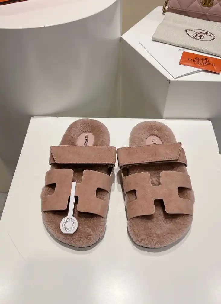 hype Hermes Slippers