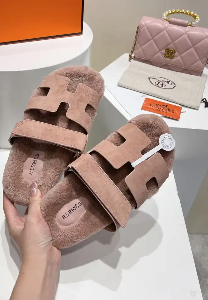 hype Hermes Slippers