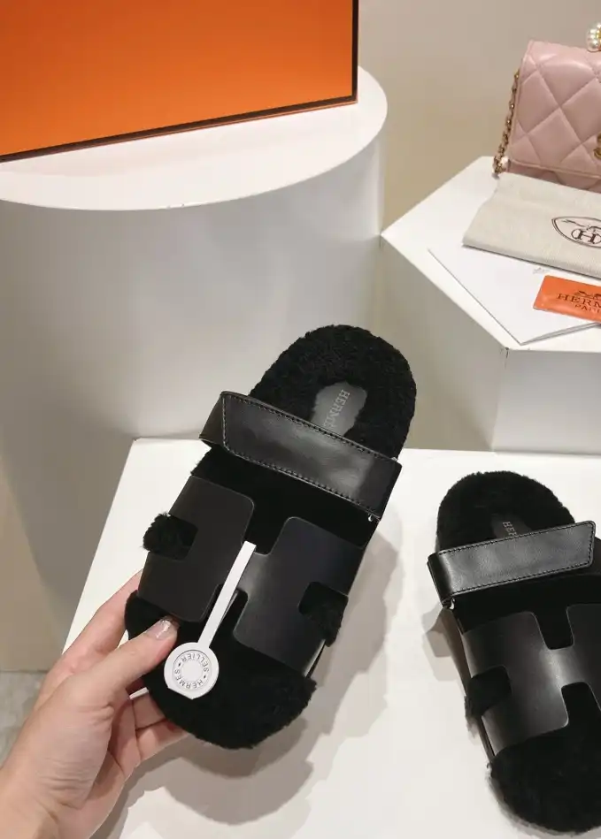 hype Hermes Slippers