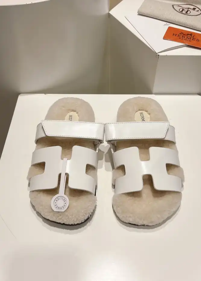 hype Hermes Slippers