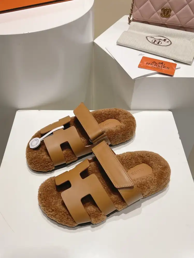 hype Hermes Slippers