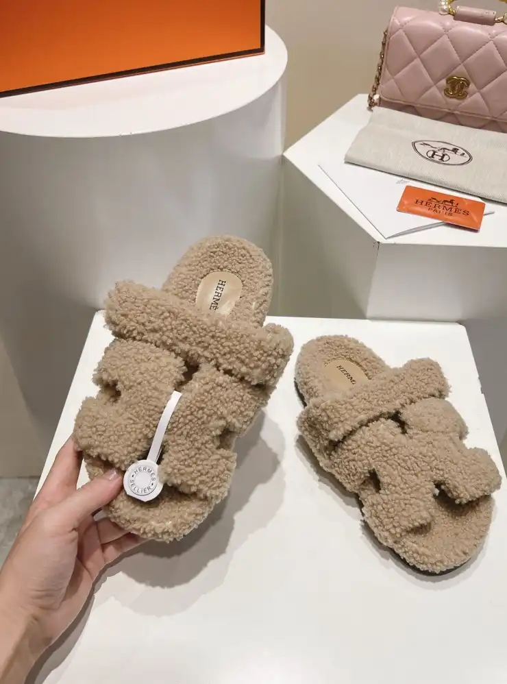 hype Hermes Slippers