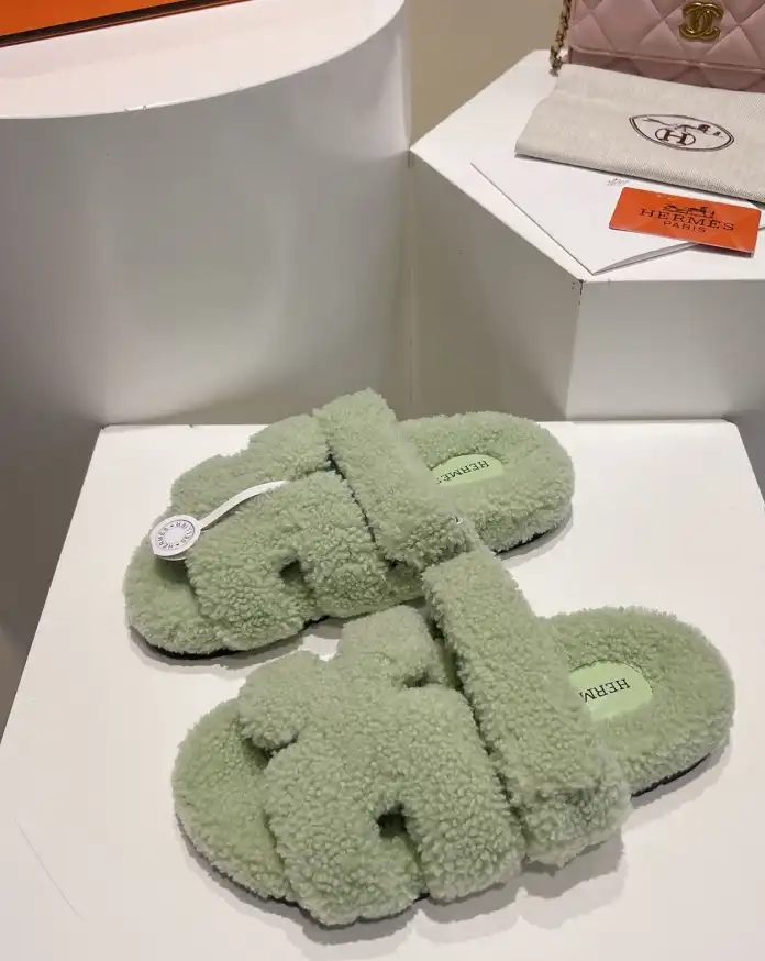 hype Hermes Slippers