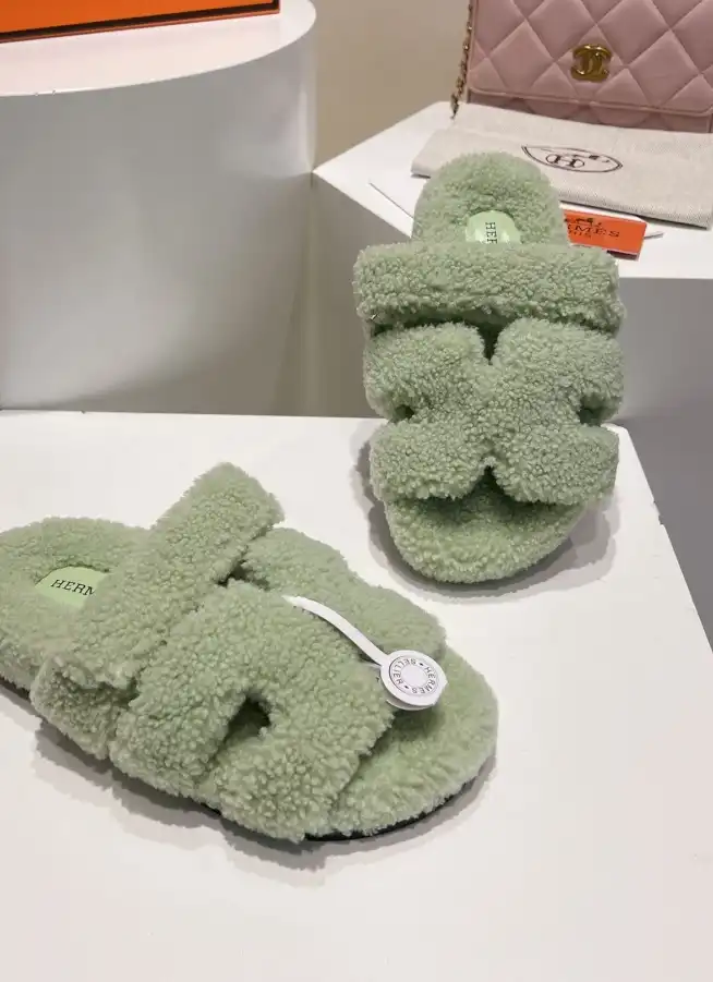 hype Hermes Slippers