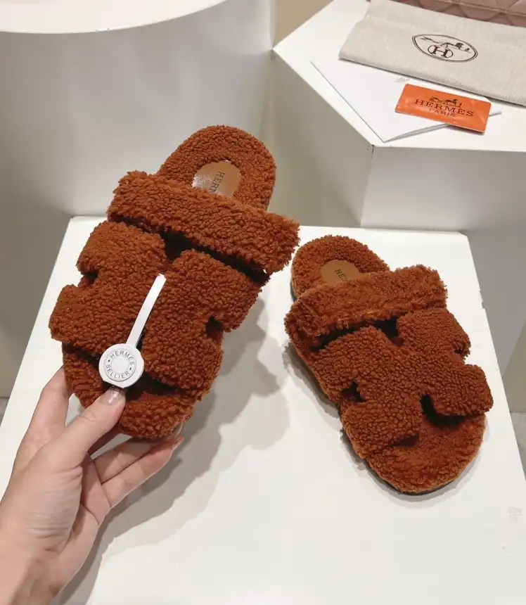 hype Hermes Slippers