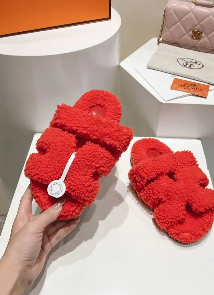 hype Hermes Slippers