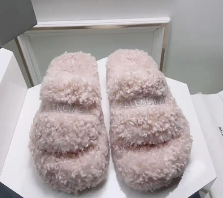 hype Balenciaga Slippers