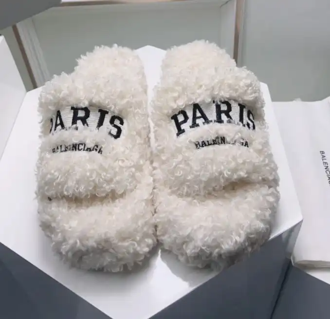 hype Balenciaga Slippers