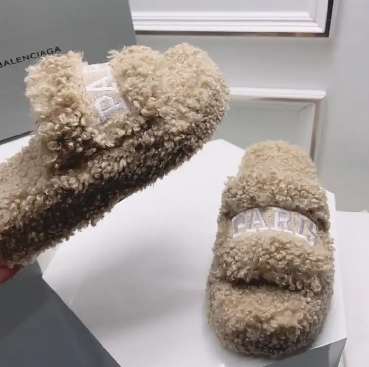 hype Balenciaga Slippers